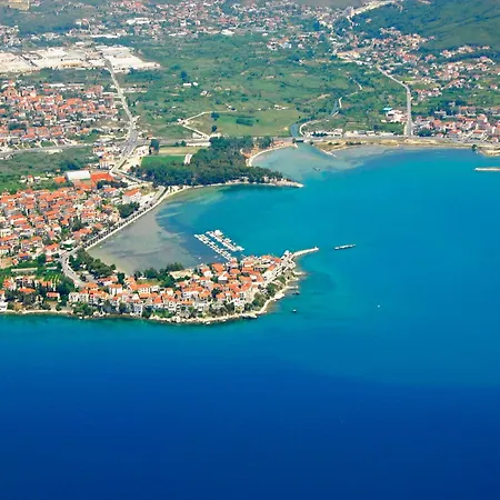 Sea Breeze Apartment, 30m To Pebble Beach, Stobrec With Summer Amenities * Split